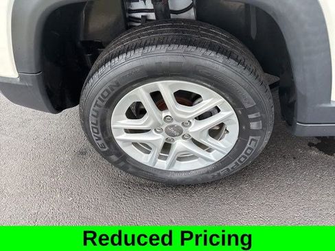 Used 2019 Jeep Compass Sport image 42