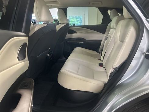 Used 2024 Lexus RX 350 Premium w/ Accessory Package (Z1) AWD/4WD image 25