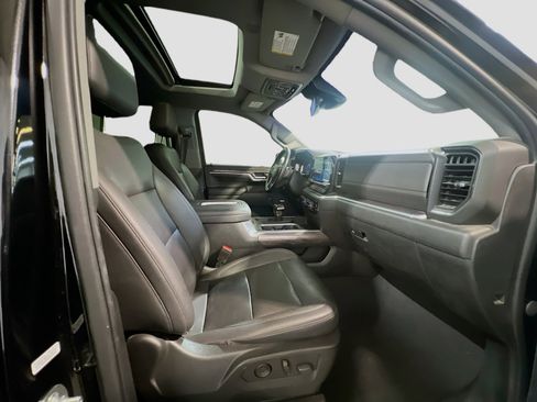 Used 2022 Chevrolet Silverado 1500 LTZ image 23