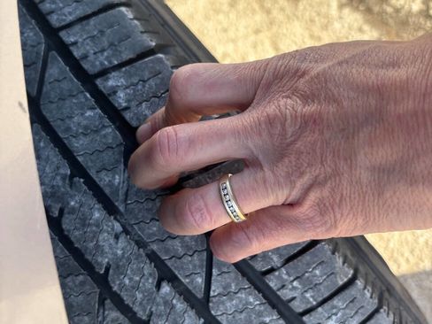 Used 2011 Ford Escape XLT image 12