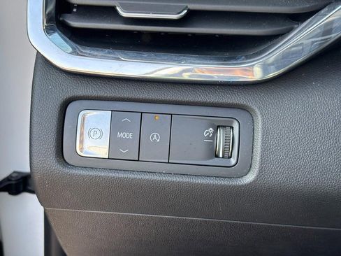 Certified 2025 GMC Acadia Elevation image 18