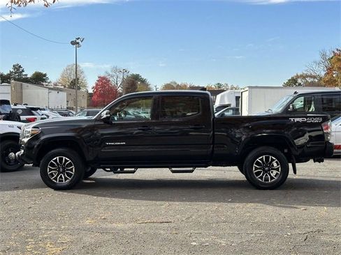 Used 2022 Toyota Tacoma TRD Sport w/ TRD Premium Sport Package image 2