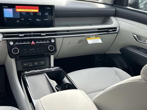 New 2026 Hyundai Tucson Blue SE w/ Tow & Go Package image 23