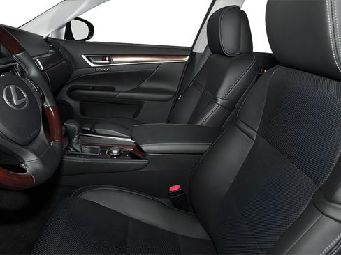 Used 2013 Lexus GS 350 AWD w/ Luxury Pkg w/Cold Weather Pkg image 6