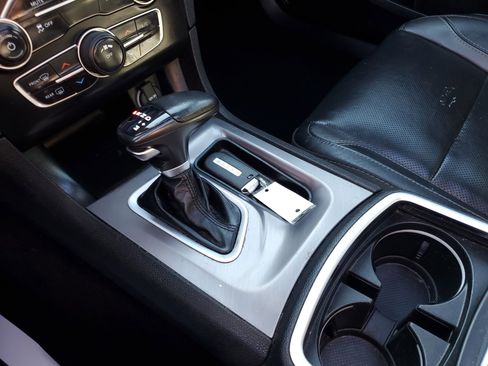 Used 2022 Dodge Charger SXT w/ Leather Interior Group image 27