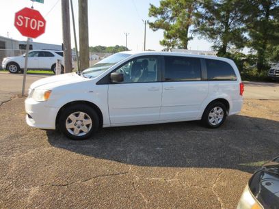 Used 2012 Dodge Grand Caravan SE