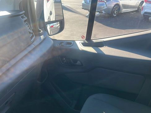 Used 2024 Ford Transit 250 Low Roof w/ Exterior Upgrade Package image 25