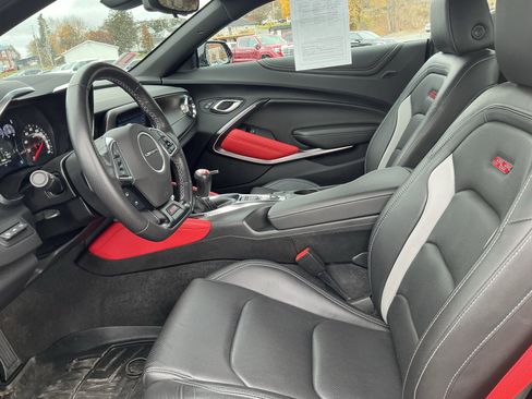 Used 2021 Chevrolet Camaro SS w/ Redline Edition image 15