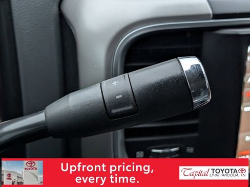 Used 2018 RAM 2500 Big Horn w/ Harvest Edition image 17