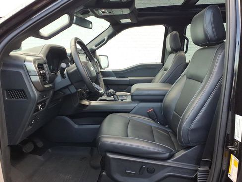 Used 2025 Ford F150 Lariat w/ Equipment Group 501A Mid AWD/4WD image 12