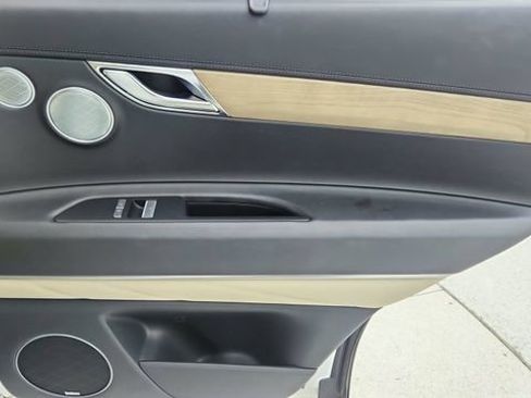 Used 2024 Genesis GV80 2.5T w/ Prestige Package image 29