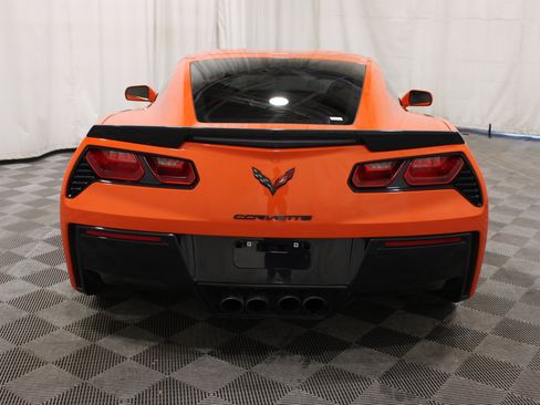 Used 2019 Chevrolet Corvette Stingray Coupe w/ LPO, Stingray Logo Package RWD image 28