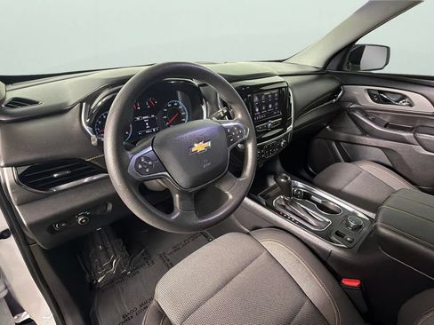 Used 2020 Chevrolet Traverse LS FWD image 18