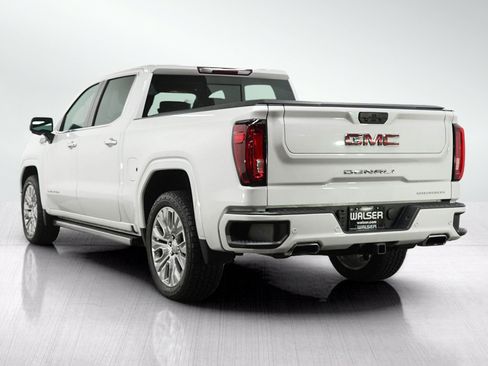 Used 2021 GMC Sierra 1500 Denali w/ Denali Premium Package AWD/4WD image 3