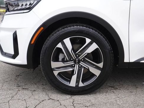 Used 2022 Kia Sorento EX AWD/4WD image 10