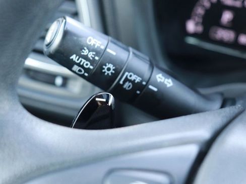 Used 2022 Honda HR-V EX image 16