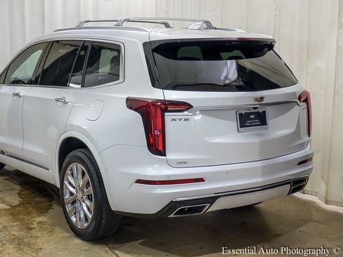 Certified 2023 Cadillac XT6 Premium Luxury w/ Technology Package AWD/4WD image 5