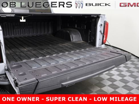 Certified 2025 GMC Sierra 1500 AT4 w/ AT4 Premium Package image 7