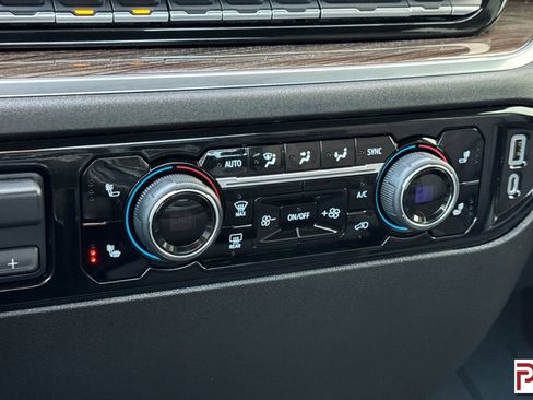 Certified 2022 Chevrolet Silverado 1500 RST image 21