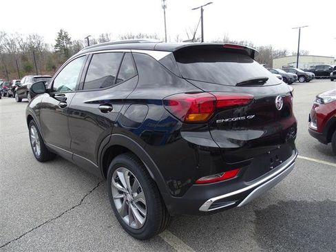 Used 2023 Buick Encore GX Essence w/ Experience Buick Package image 3