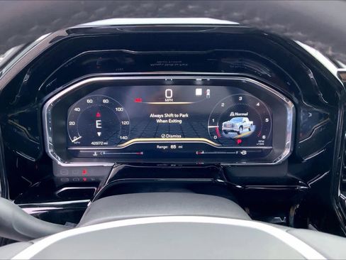 Used 2023 GMC Sierra 1500 SLT image 24