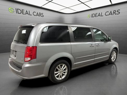 Used 2014 Dodge Grand Caravan SXT FWD image 5