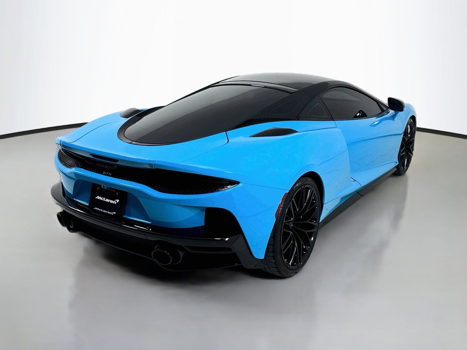 Used 2025 McLaren GTS RWD image 7