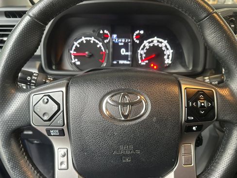 Used 2022 Toyota 4Runner SR5 Premium w/ Moonroof Package image 34
