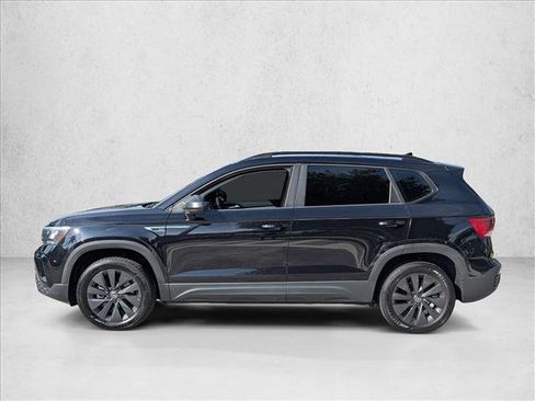 Used 2023 Volkswagen Taos S FWD image 9