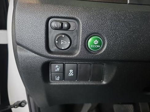 Used 2022 Honda Pilot TrailSport image 27