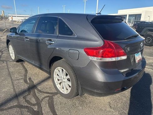 Used 2012 Toyota Venza XLE image 7