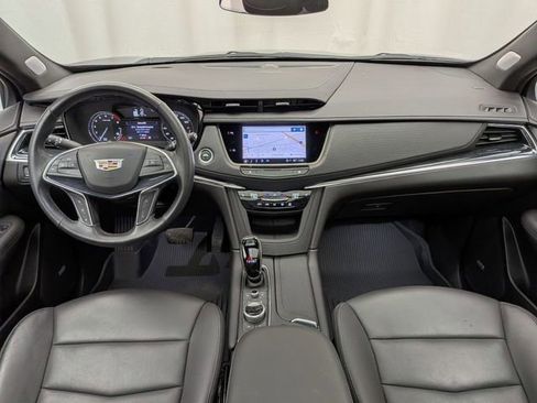 Certified 2023 Cadillac XT5 Premium Luxury w/ LPO, Floor Liner Package image 24