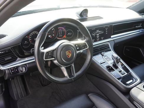 Used 2020 Porsche Panamera 4 AWD/4WD image 17