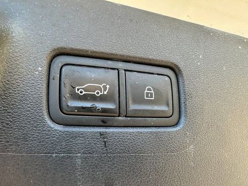 Used 2024 Hyundai Santa Fe XRT image 15