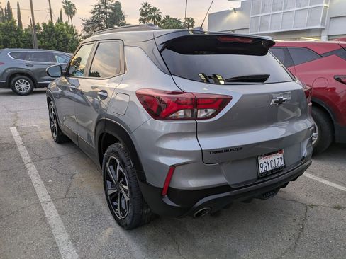 Used 2023 Chevrolet TrailBlazer RS image 3