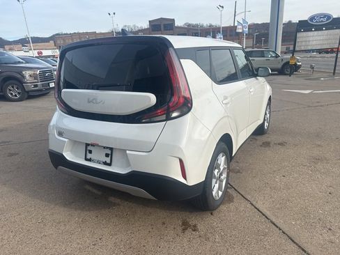 New 2025 Kia Soul LX w/ LX Technology Package image 7