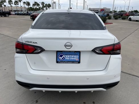 Certified 2025 Nissan Versa SV w/ Trunk Package image 4