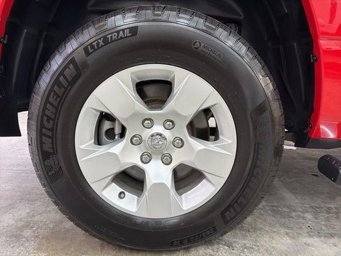 Used 2021 RAM 1500 Big Horn AWD/4WD image 12