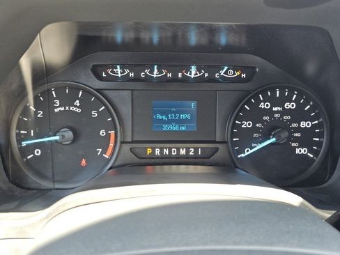Used 2022 Ford F250 XL w/ Power Equipment Group AWD/4WD image 29
