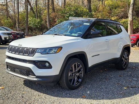 New 2026 Jeep Compass Limited image 2