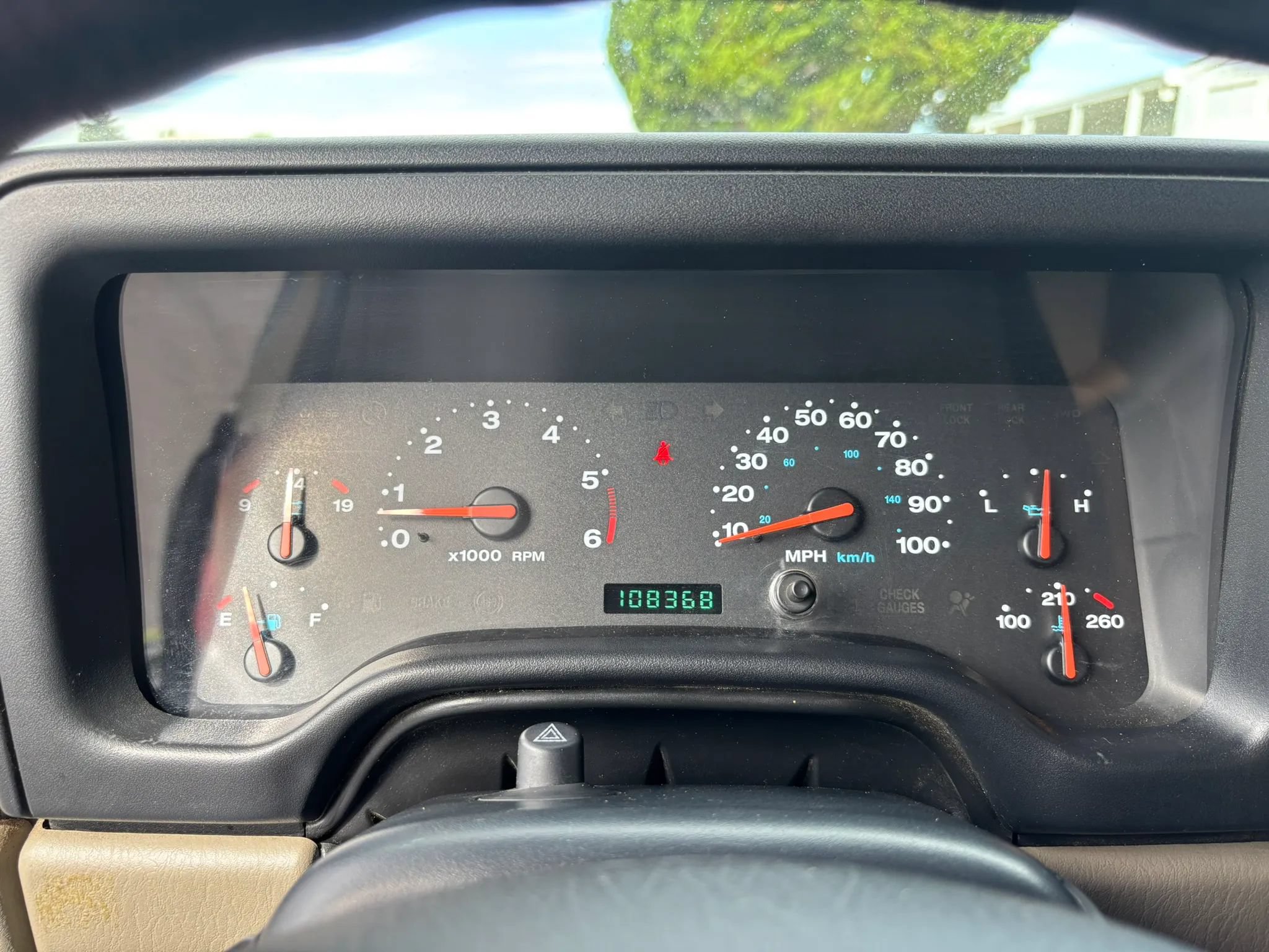 Used 2004 Jeep Wrangler X w/ Convenience Group AWD/4WD image 16