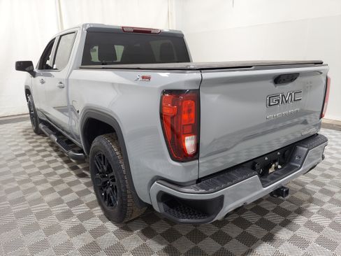 Used 2024 GMC Sierra 1500 Elevation AWD/4WD image 2