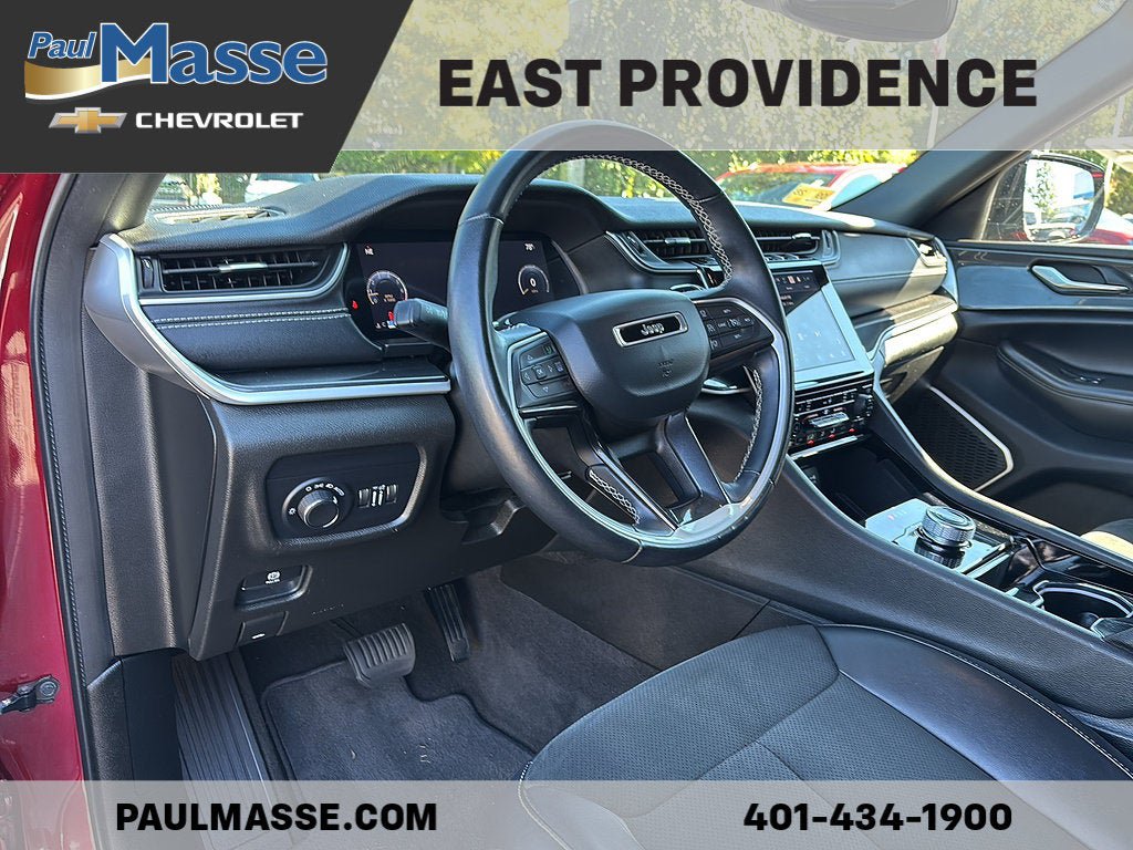 Used 2021 Jeep Grand Cherokee L Laredo AWD/4WD image 15