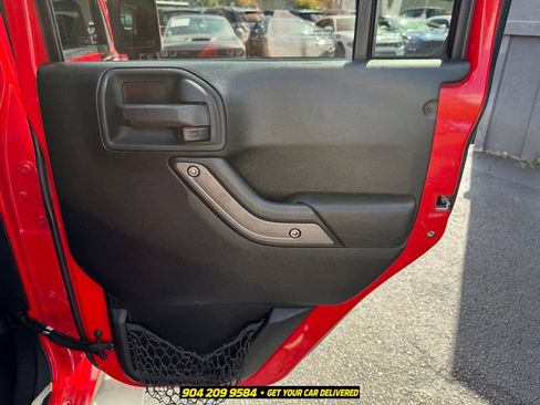 Used 2015 Jeep Wrangler Unlimited Sport w/ Quick Order Package 24S AWD/4WD image 29