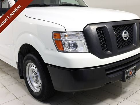 Used 2021 Nissan NV 1500 S image 36
