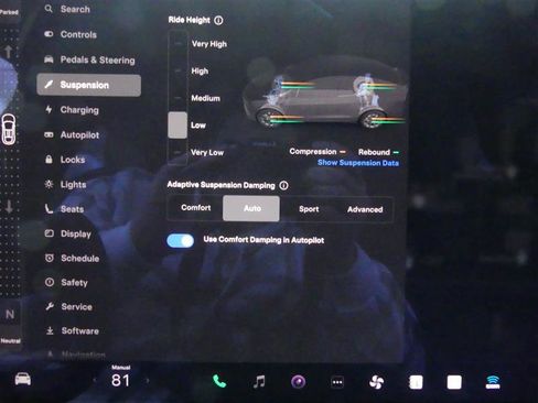 Used 2022 Tesla Model X Plaid image 17