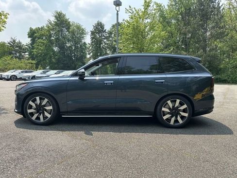 New 2025 Volvo EX90 Ultra image 4