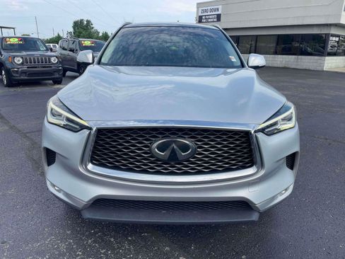 Used 2019 INFINITI QX50 Luxe FWD image 2