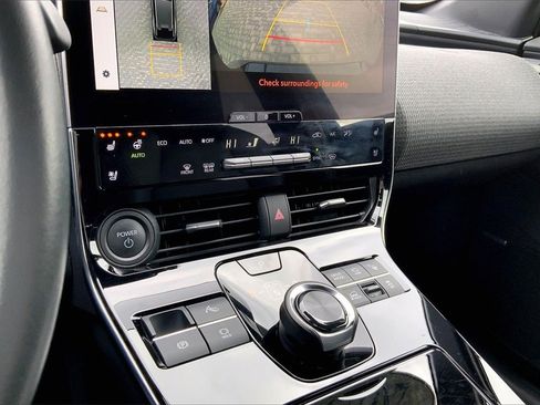 Used 2023 Subaru Solterra AWD image 15