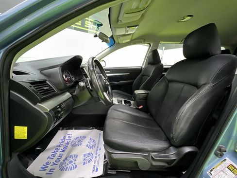 Used 2011 Subaru Outback 2.5i AWD/4WD image 16